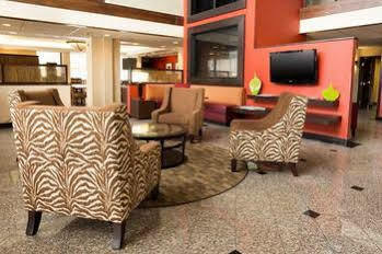 Hotel Drury & East